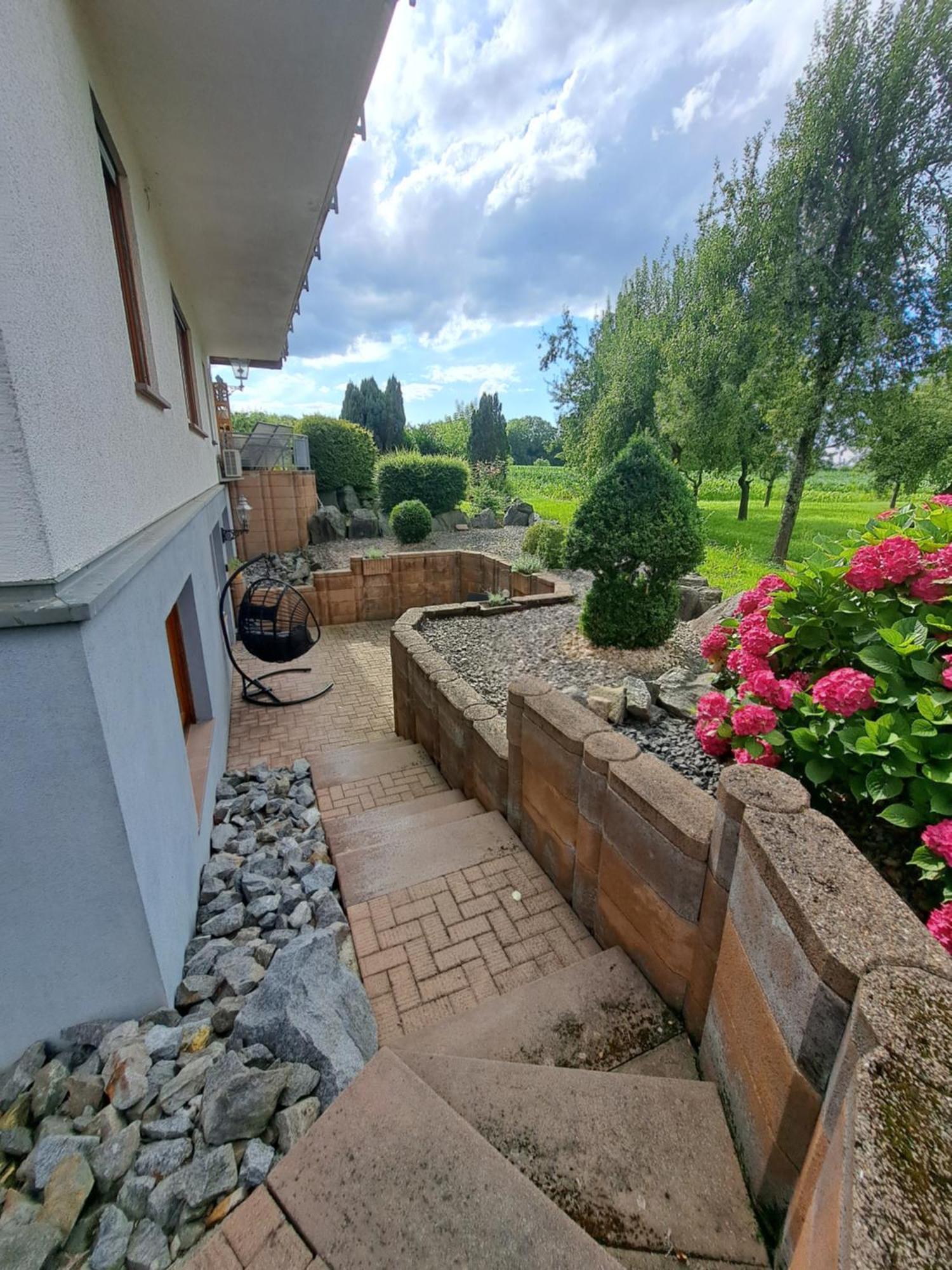Familienfreundliche Fewo Offenburg Ngoại thất bức ảnh